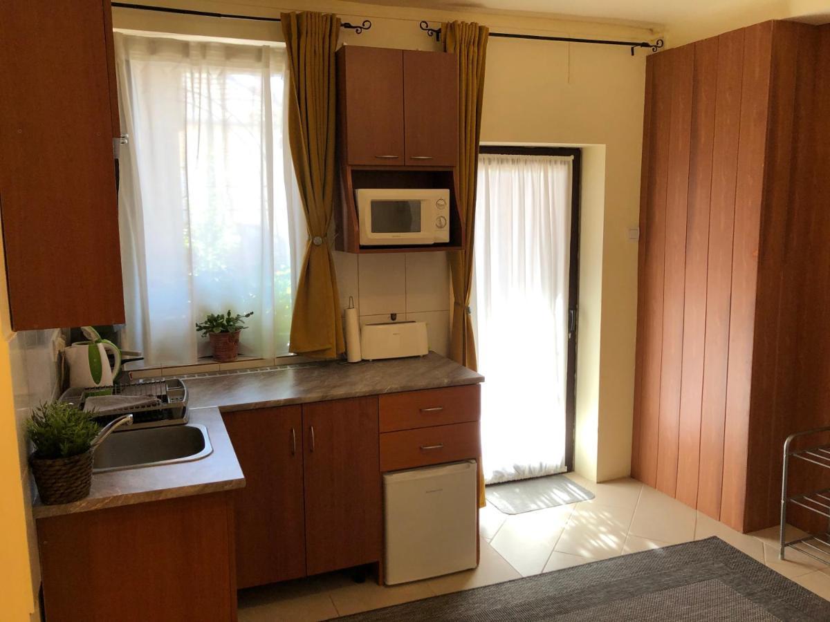 Milla Apartman Szentendre Eksteriør billede