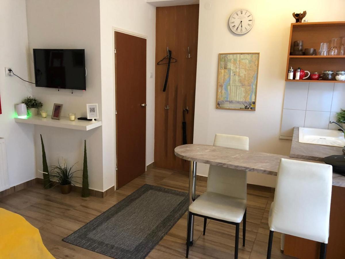 Milla Apartman Szentendre Eksteriør billede