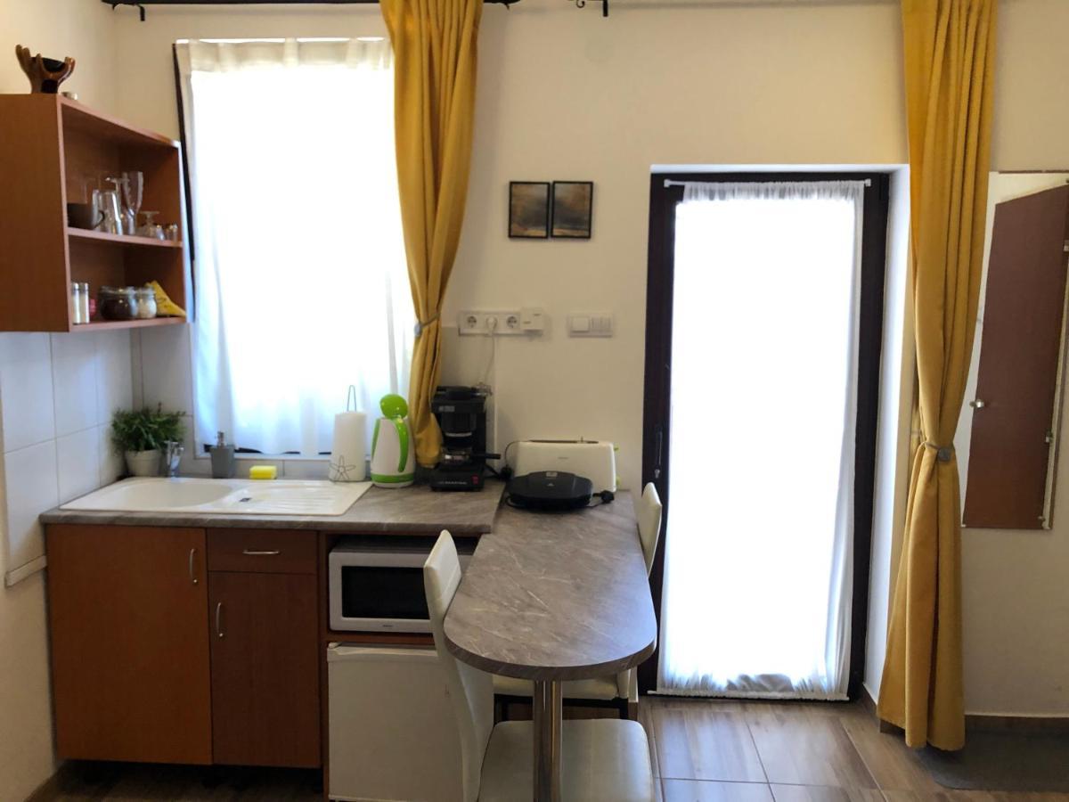 Milla Apartman Szentendre Eksteriør billede
