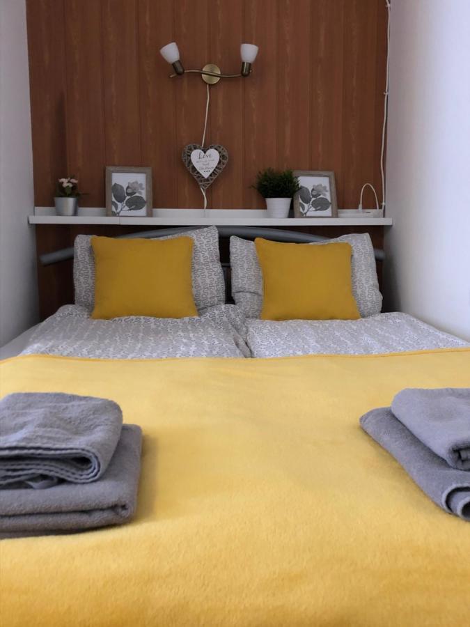 Milla Apartman Szentendre Eksteriør billede