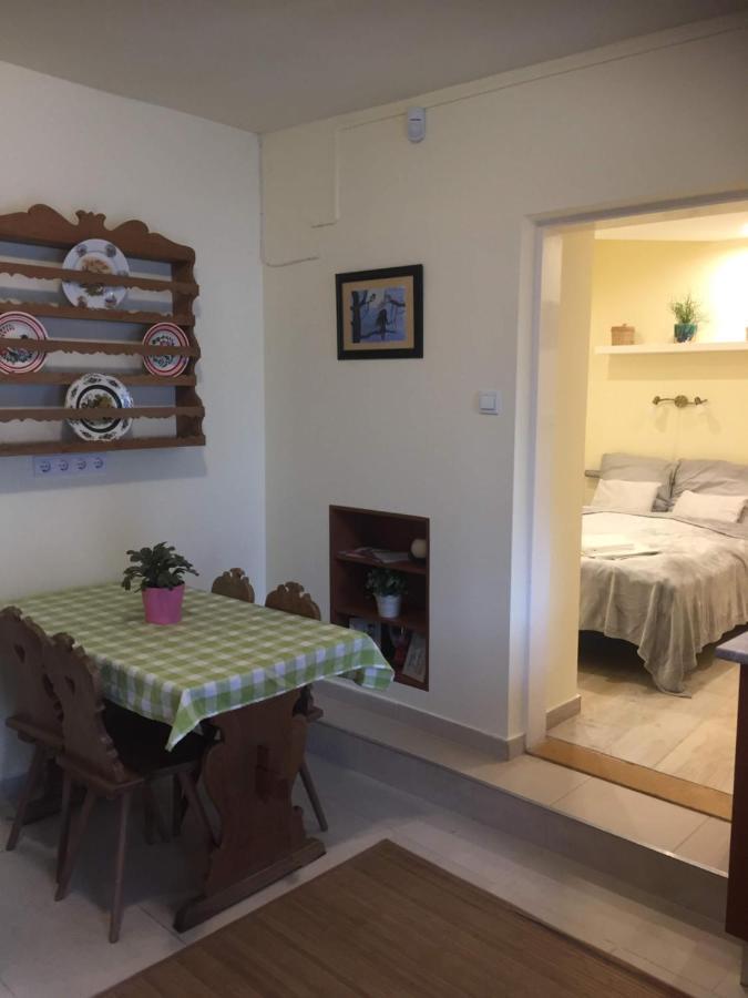 Milla Apartman Szentendre Eksteriør billede